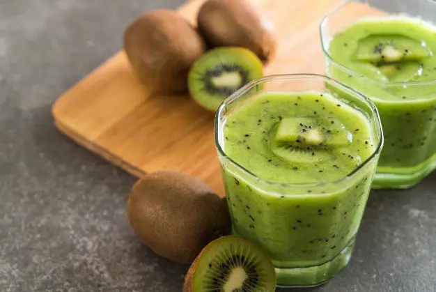 Keto Kiwi & Avocado Smoothie with almond milk